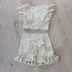 Two piece set